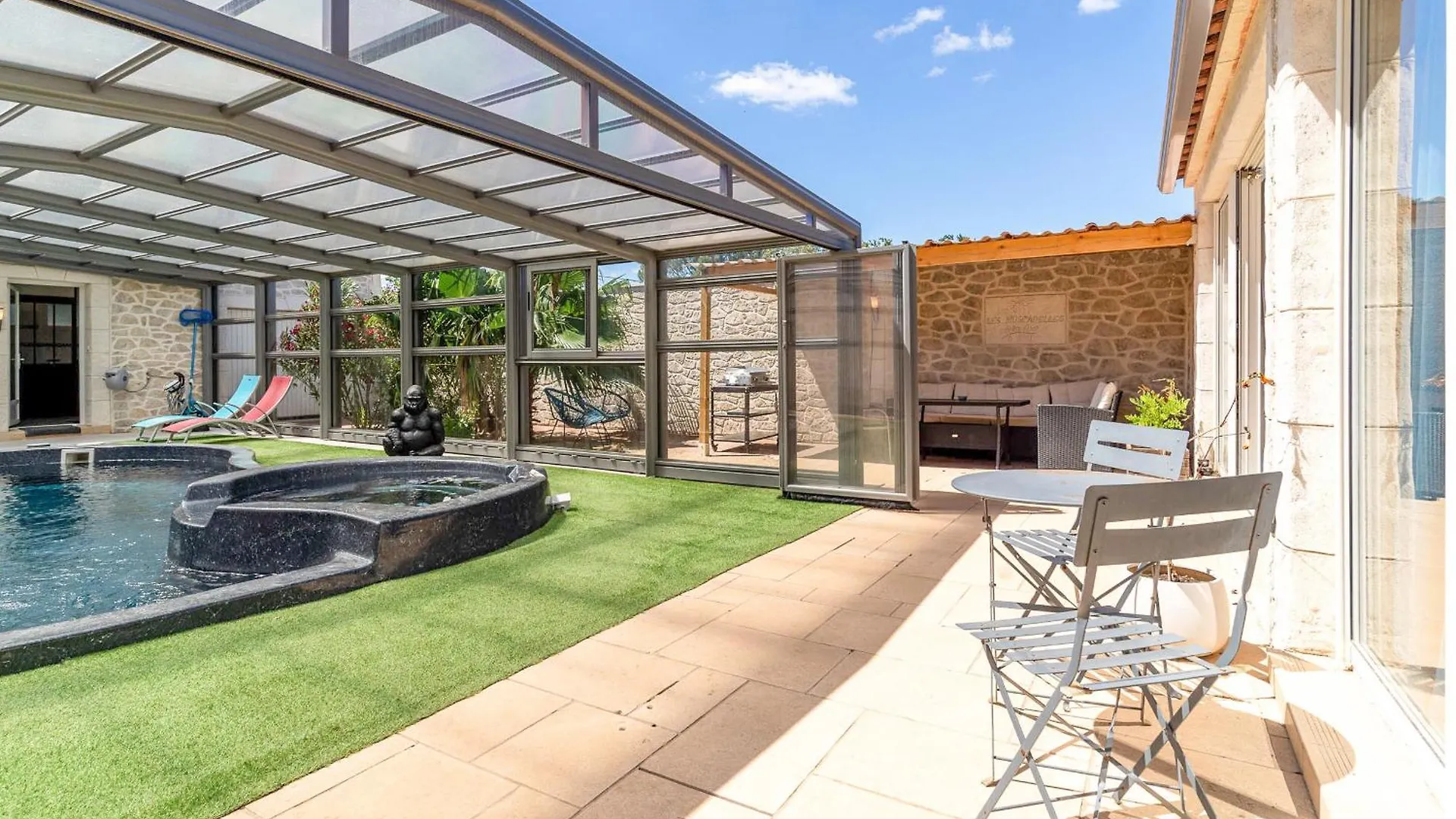 Holiday home La Castagne Villa Caumont-sur-Durance